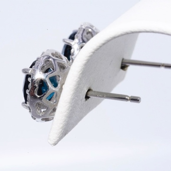 COPY - *New 4.0 Carat Real Blue Topaz S925 Stud Earrings - Picture 5 of 5